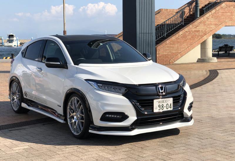 VEZEL バンパーガーニッシュ 『後期型バンパー用』 ブラック塗装済品 - TM工房