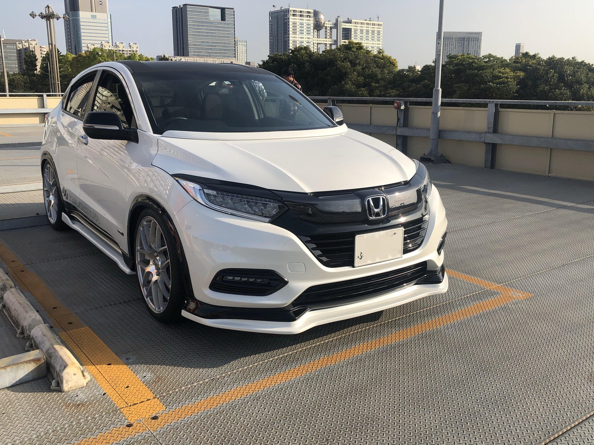 VEZEL 後期型 RS用 フロントリップスポイラー - TM工房